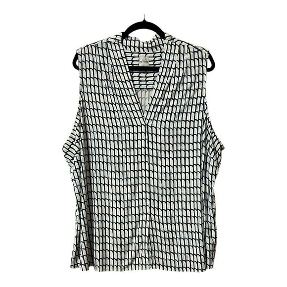NIC+ZOE Tops - Nic + Zoe Womens Size 3X White Blue Sleeveless Pullover Top Blouse